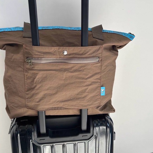 SOLD - Picture 4 of 8